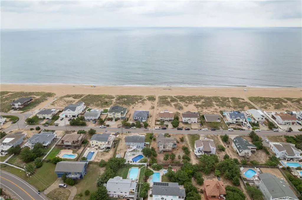 Virginia Beach, Virginia 23456, United States, 3 Bedrooms Bedrooms, ,3 BathroomsBathrooms,Residential,Active,151562