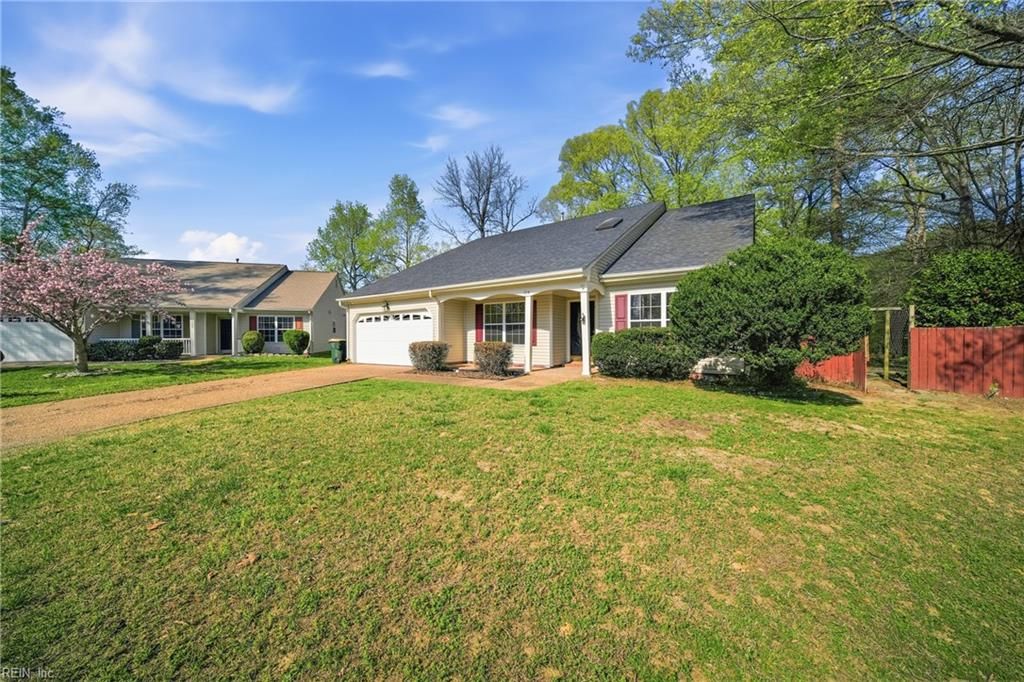 Photo of 114 Edwards Court, Yorktown, VA 23693 (MLS # 10628300)
