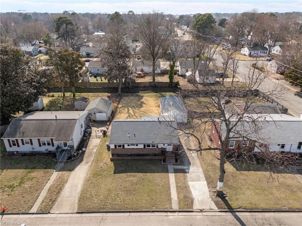 Photo of 24 Hickory Hill Road, Hampton, VA 23666 (MLS # 10621216)