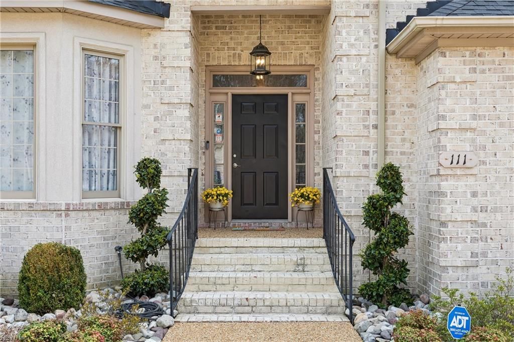 Photo of 111 Eric Nelson Run, Yorktown, VA 23693 (MLS # 10627027)