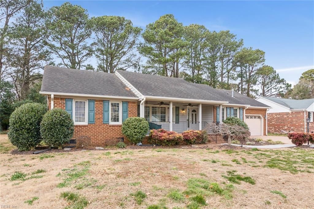 Photo of 553 Sterling Road, Virginia Beach, VA 23464 (MLS # 10615127)