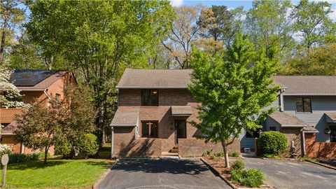 2133 S Henry ST 37 Williamsburg VA 23185