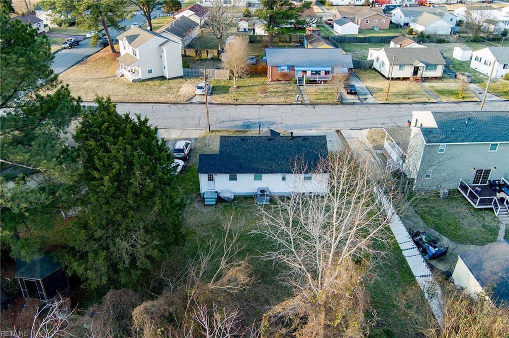 Photo of 509 Truman Circle, Portsmouth, VA 23701 (MLS # 10621348)