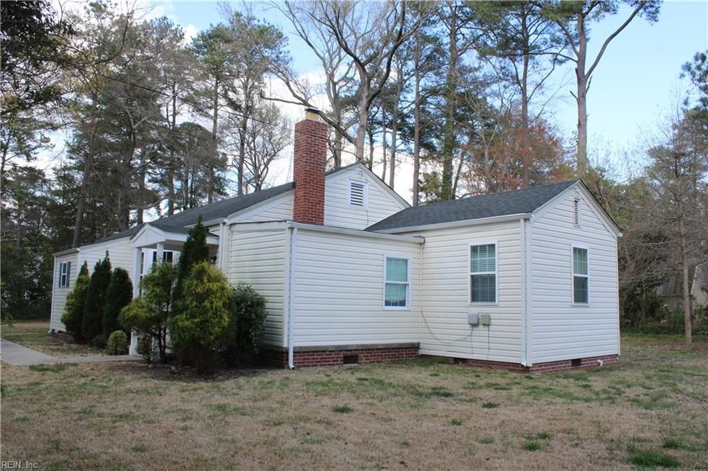Photo of 4408 Faigle Road, Portsmouth, VA 23703 (MLS # 10626361)