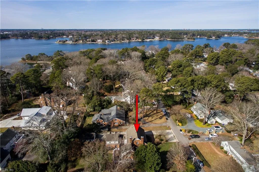 Virginia Beach, Virginia 23451, United States, 5 Bedrooms Bedrooms, ,5 BathroomsBathrooms,Residential,Pending,76808