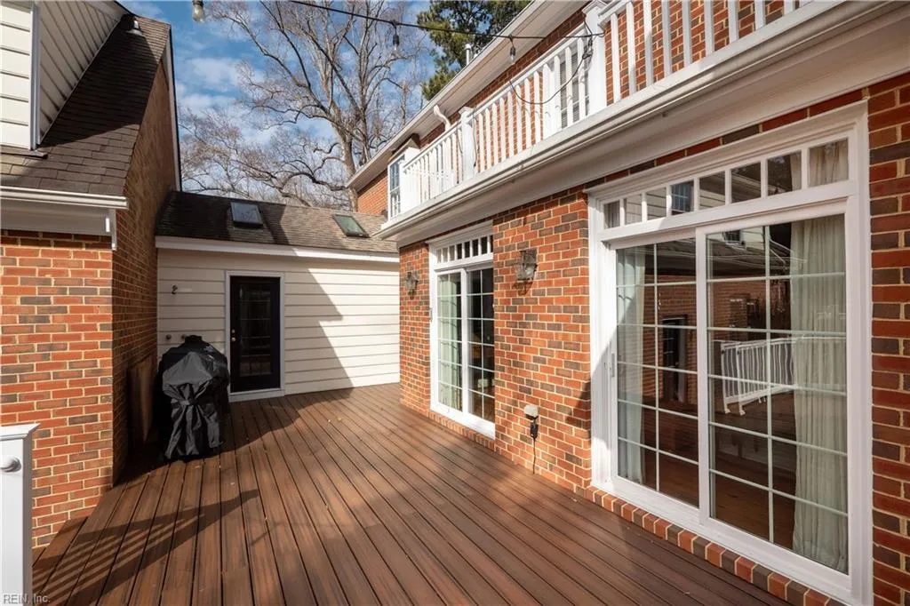 Virginia Beach, Virginia 23451, United States, 5 Bedrooms Bedrooms, ,5 BathroomsBathrooms,Residential,Pending,76808