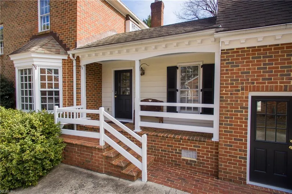 Virginia Beach, Virginia 23451, United States, 5 Bedrooms Bedrooms, ,5 BathroomsBathrooms,Residential,Pending,76808