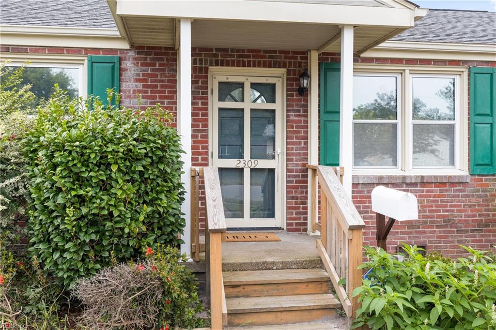 Photo of 2309 Dominion Avenue, Norfolk, VA 23518 (MLS # 10655597)