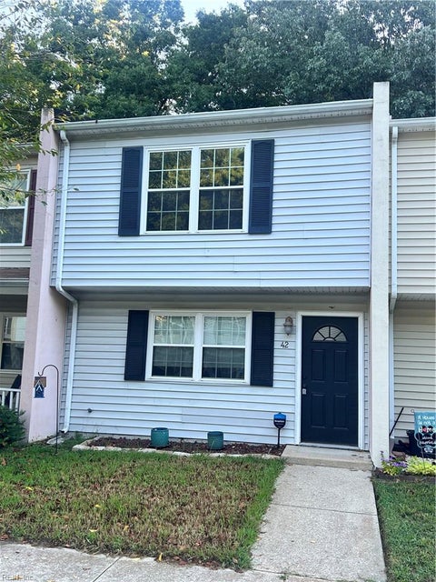 Photo of 42 Otsego Drive, Newport News, VA 23602 (MLS # 10652481)