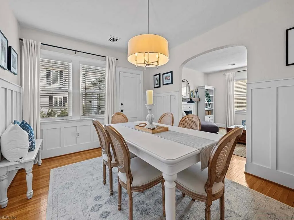 Portsmouth, Virginia 23703, United States, 3 Bedrooms Bedrooms, ,2 BathroomsBathrooms,Residential,Pending,10571