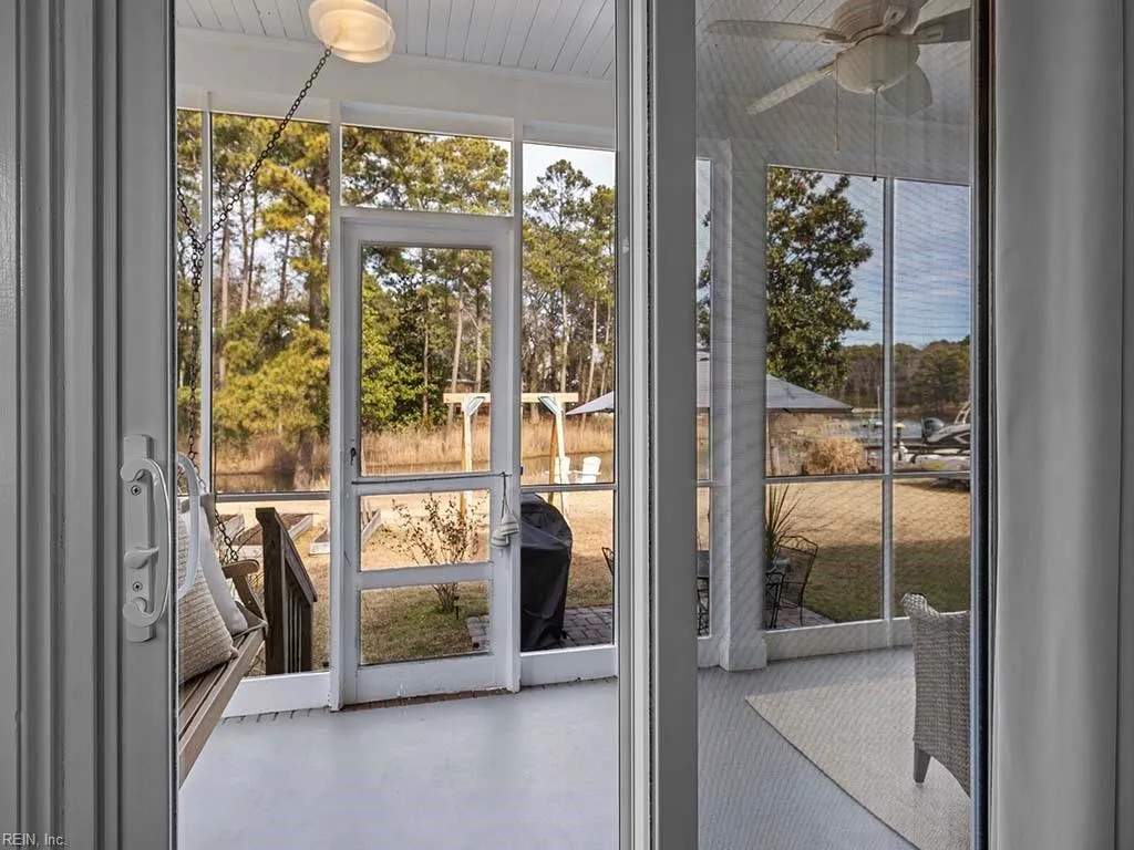 Portsmouth, Virginia 23703, United States, 3 Bedrooms Bedrooms, ,2 BathroomsBathrooms,Residential,Pending,10571