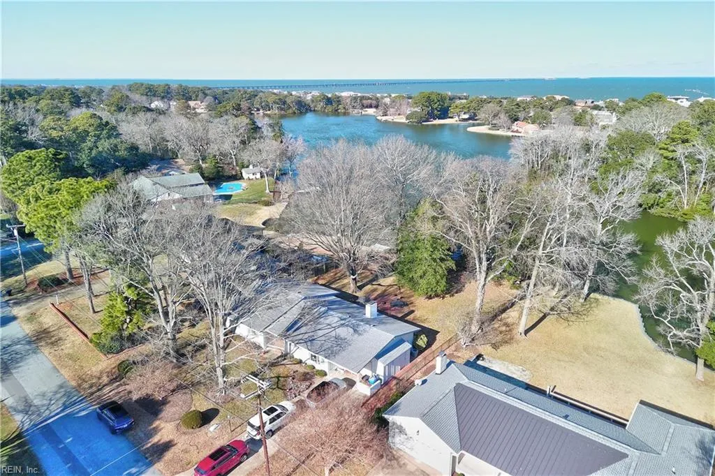 Virginia Beach, Virginia 23455, United States, 3 Bedrooms Bedrooms, ,3 BathroomsBathrooms,Residential,Pending,21325