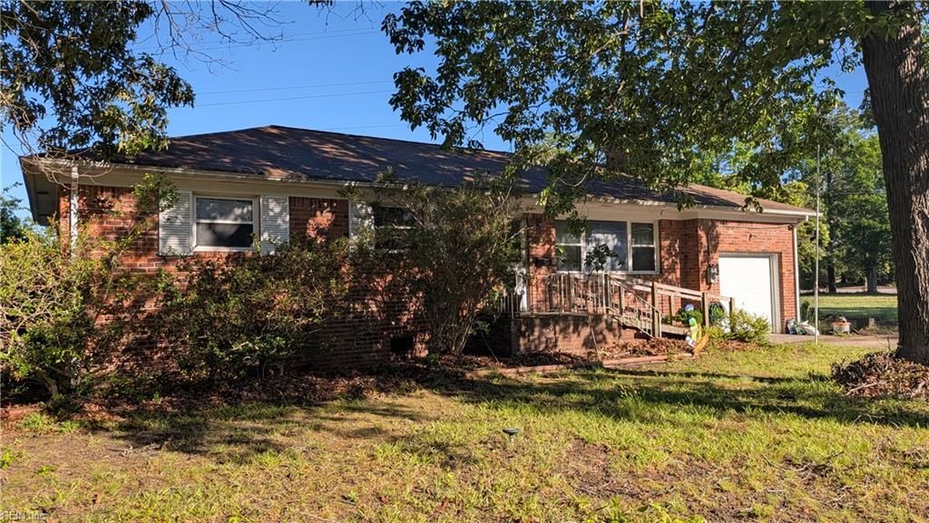 Photo of 7825 Walters Drive, Norfolk, VA 23518 (MLS # 10633822)