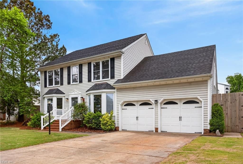 Photo of 2205 Newbern Lane, Virginia Beach, VA 23451 (MLS # 10635095)