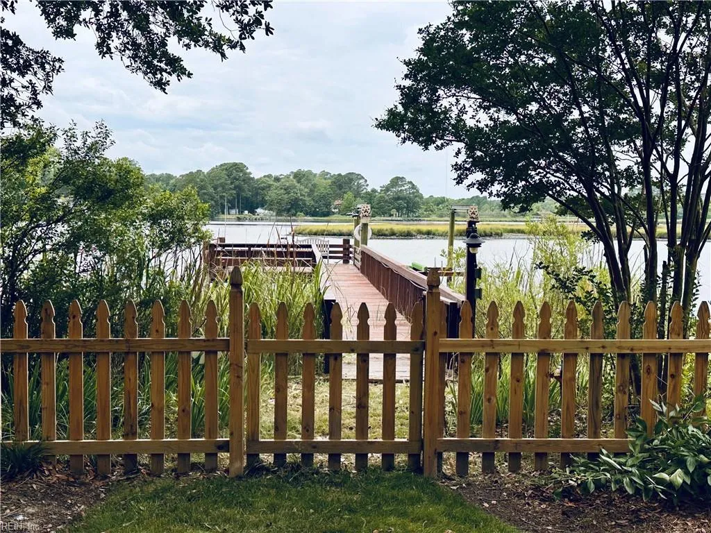 Norfolk, Virginia 23502, United States, 3 Bedrooms Bedrooms, ,4 BathroomsBathrooms,Residential,Active,150638