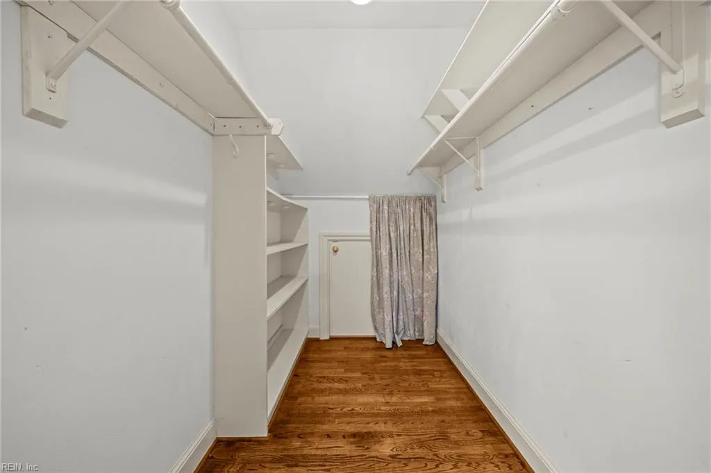 Norfolk, Virginia 23502, United States, 3 Bedrooms Bedrooms, ,4 BathroomsBathrooms,Residential,Active,150638