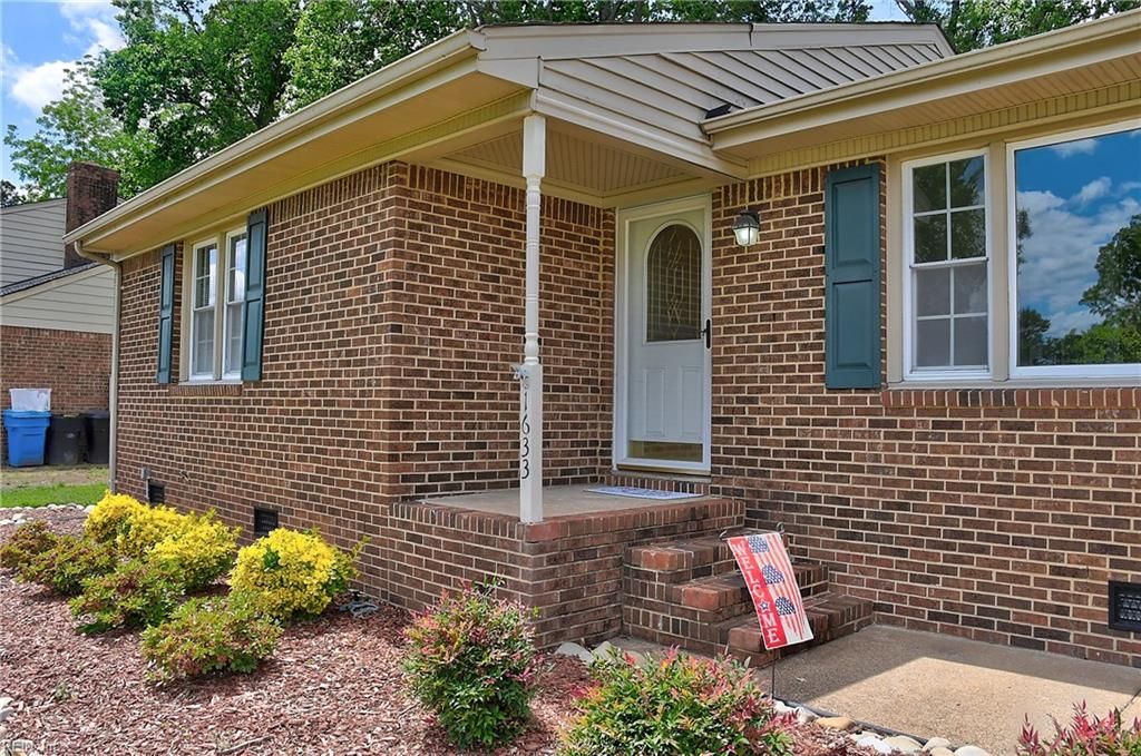 Photo of 1633 Guthrie Street, Virginia Beach, VA 23464 (MLS # 10634018)