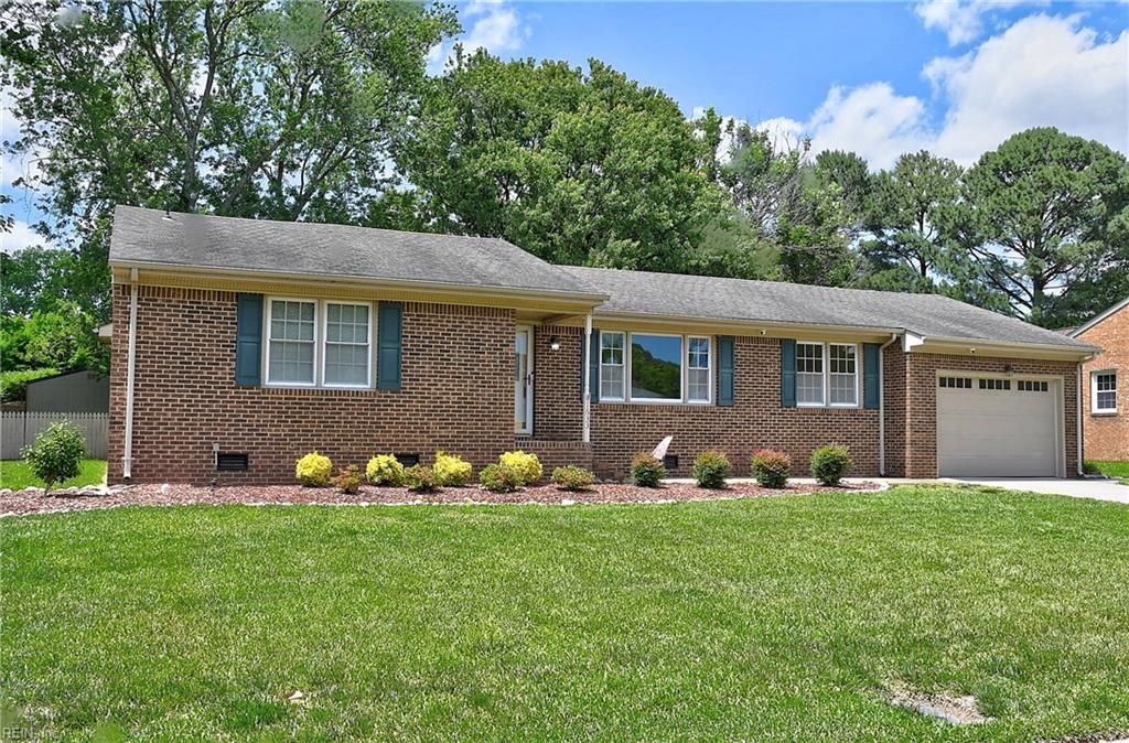 Photo of 1633 Guthrie Street, Virginia Beach, VA 23464 (MLS # 10634018)