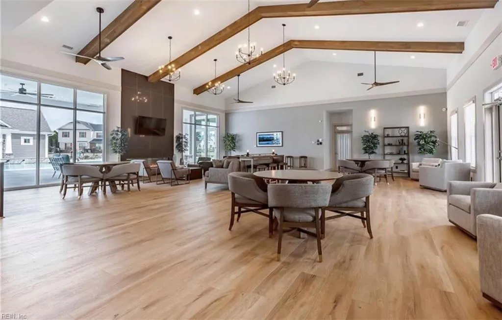 Suffolk, Virginia 23435, United States, 3 Bedrooms Bedrooms, ,3 BathroomsBathrooms,Residential,Pending,153244