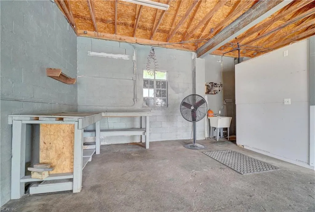 Smithfield, Virginia 23430, United States, ,Residential,Active,17993