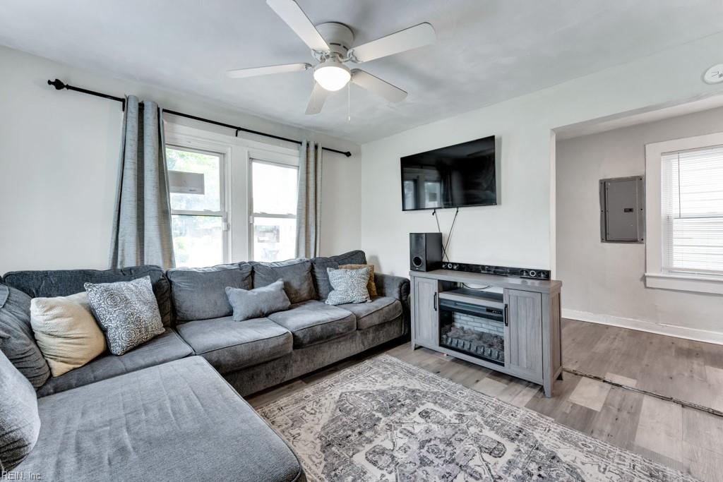 1413 Highland AVE