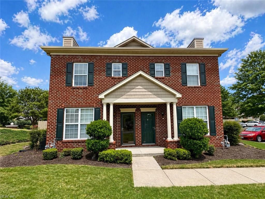 Photo of 1105 Farrcroft Way, Virginia Beach, VA 23455 (MLS # 10631486)