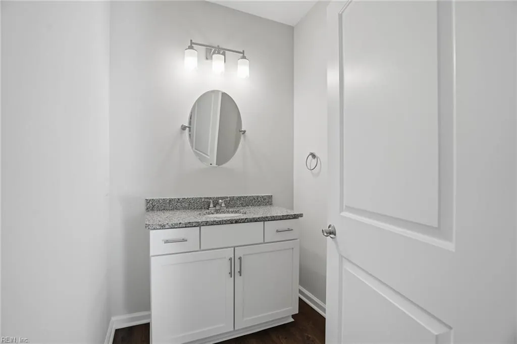 Virginia Beach, Virginia 23456, United States, 2 Bedrooms Bedrooms, ,3 BathroomsBathrooms,Residential,Active,256312