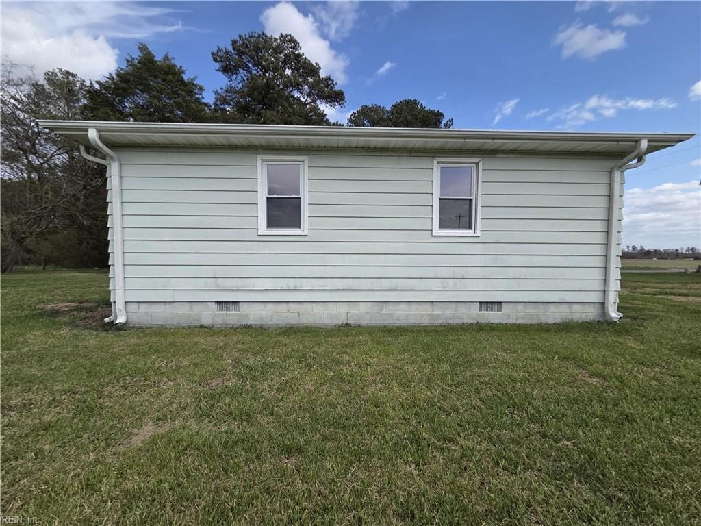Photo of 14035 Foursquare Road, Smithfield, VA 23430 (MLS # 10627773)