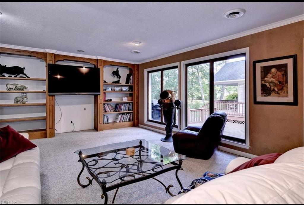 Hayes, Virginia, 23072, United States, 3 Bedrooms Bedrooms, ,3 BathroomsBathrooms,Residential,Active,2042730