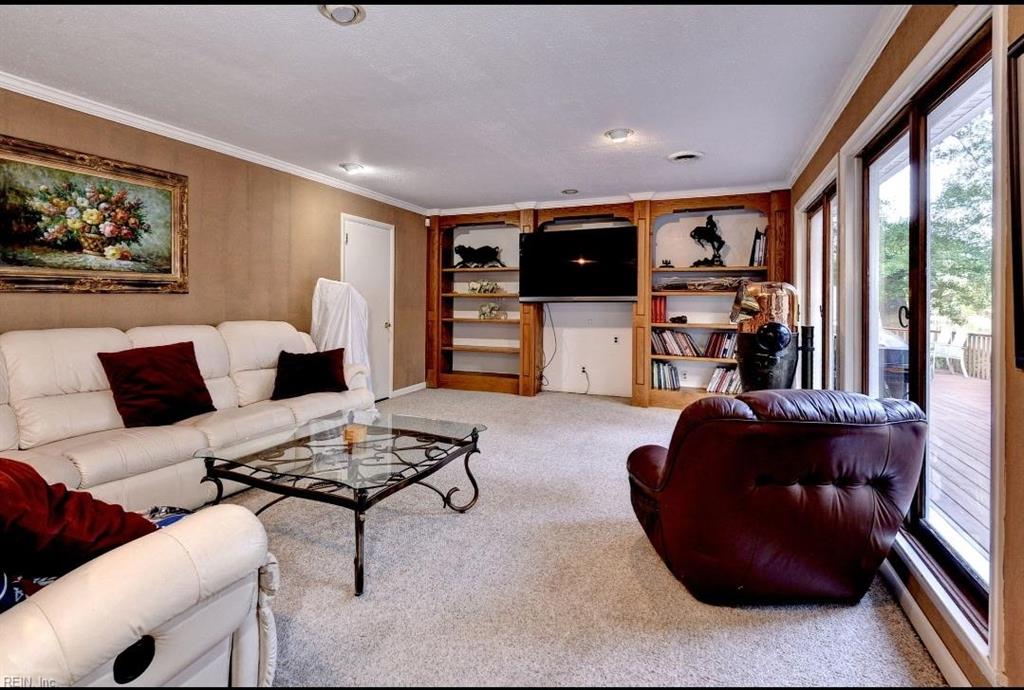 Hayes, Virginia, 23072, United States, 3 Bedrooms Bedrooms, ,3 BathroomsBathrooms,Residential,Active,2042730