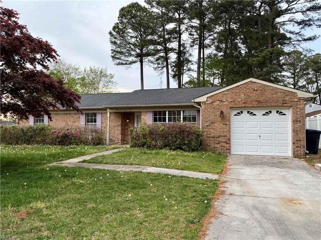 Photo of 2904 Augusta Circle, Virginia Beach, VA 23453 (MLS # 10628664)