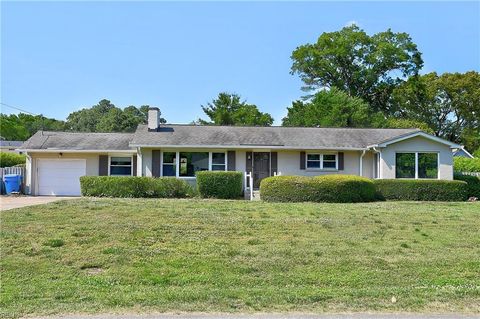 Photo of 1820 Ashley Drive, Virginia Beach, VA 23454 (MLS # 10638302)