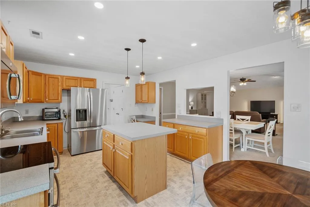 Carrollton, Virginia 23314, United States, 4 Bedrooms Bedrooms, ,3 BathroomsBathrooms,Residential,Active,152258