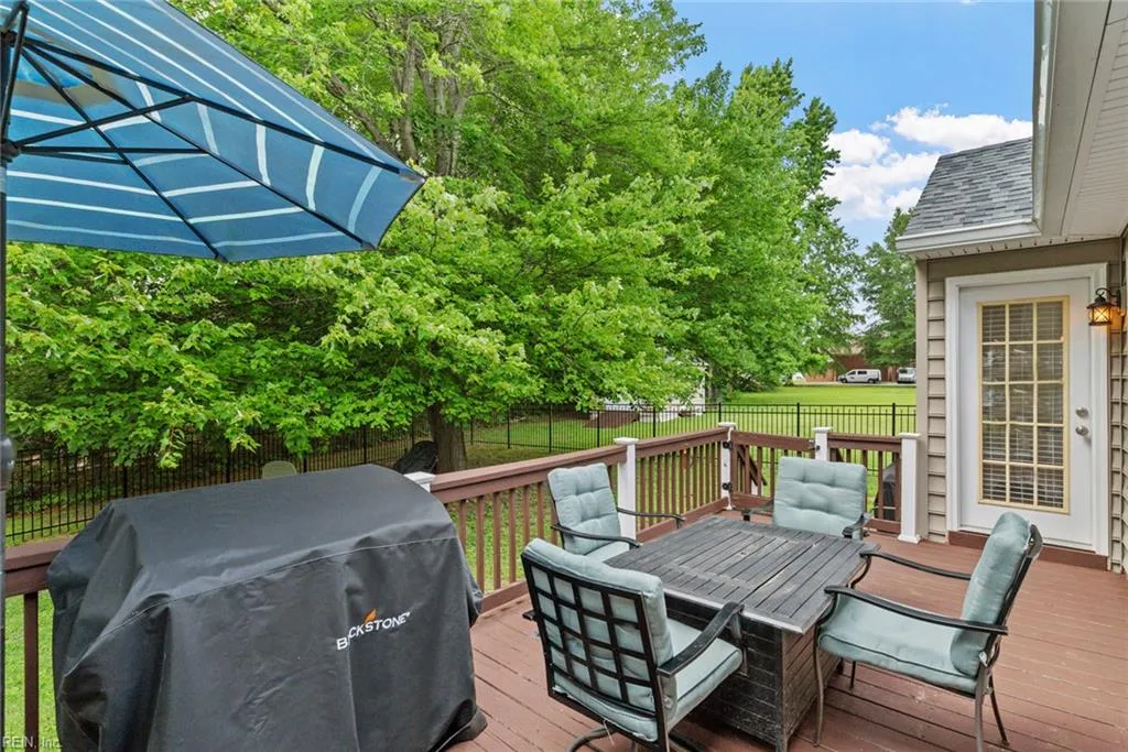 Carrollton, Virginia 23314, United States, 4 Bedrooms Bedrooms, ,3 BathroomsBathrooms,Residential,Active,152258