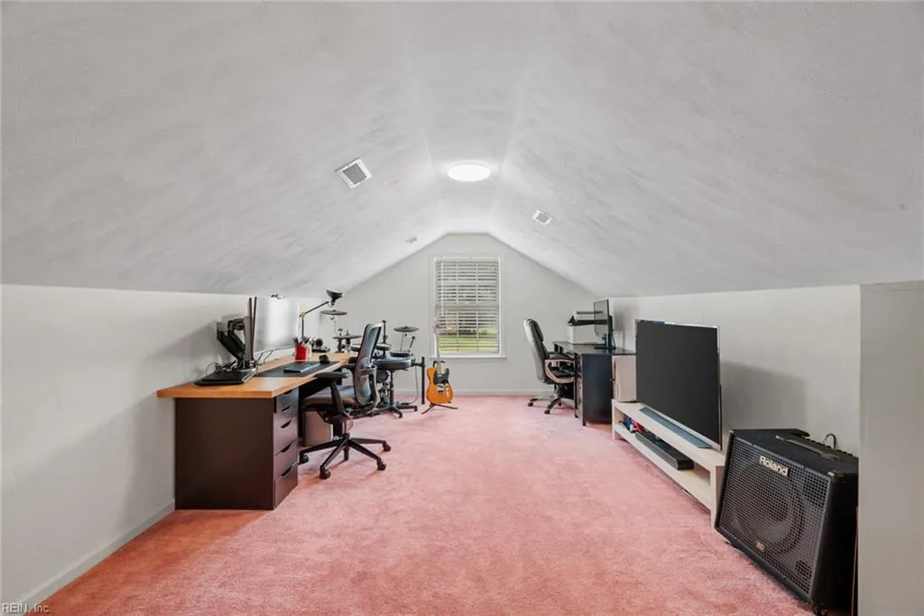 Carrollton, Virginia 23314, United States, 4 Bedrooms Bedrooms, ,3 BathroomsBathrooms,Residential,Active,152258