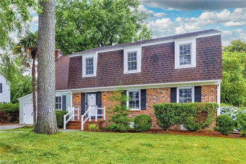 1321 Laurelfield CT Virginia Beach VA 23454
