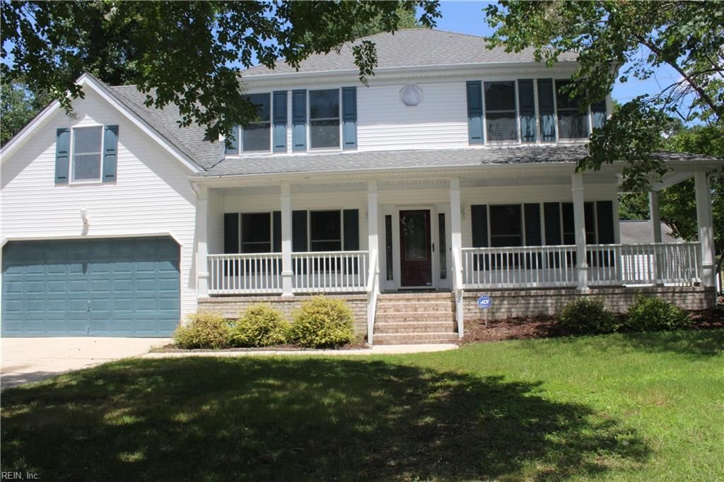 Photo of 718 Beckley Lane, Chesapeake, VA 23322 (MLS # 10616902)