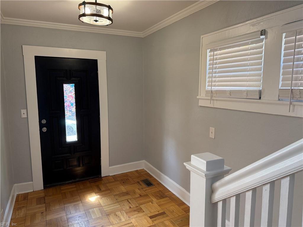 Photo of 944 Harrington Avenue, Norfolk, VA 23517 (MLS # 10624268)