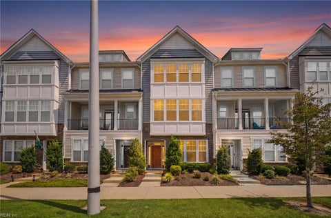 Photo of 1422 Independence Boulevard, Newport News, VA 23608 (MLS # 10652133)