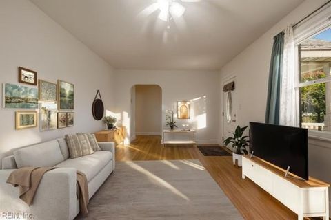 Photo of 25 Gibson Road, Hampton, VA 23669 (MLS # 10608344) Photo of 25 Gibson Road, Hampton, VA 23669 (MLS # 10608344)