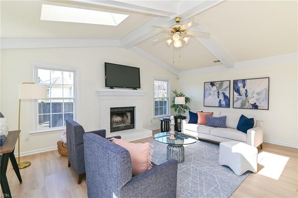 Photo of 1052 Heatherwood Drive, Virginia Beach, VA 23455 (MLS # 10629386)