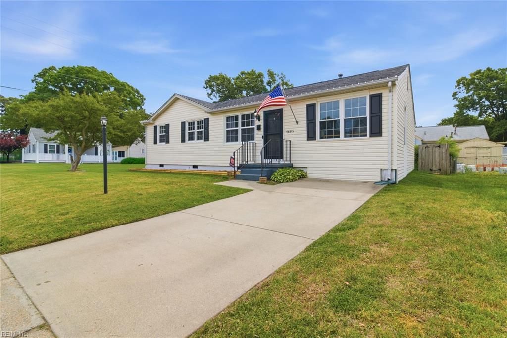 Photo of 4885 Beamon Road, Norfolk, VA 23513 (MLS # 10631348)