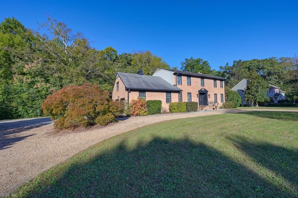 Photo of 8957 River Crescent, Suffolk, VA 23433 (MLS # 10606010)