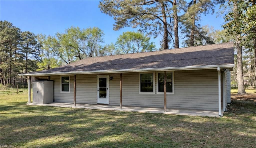 Photo of 1521 Indian River Road, Virginia Beach, VA 23456 (MLS # 10627738)