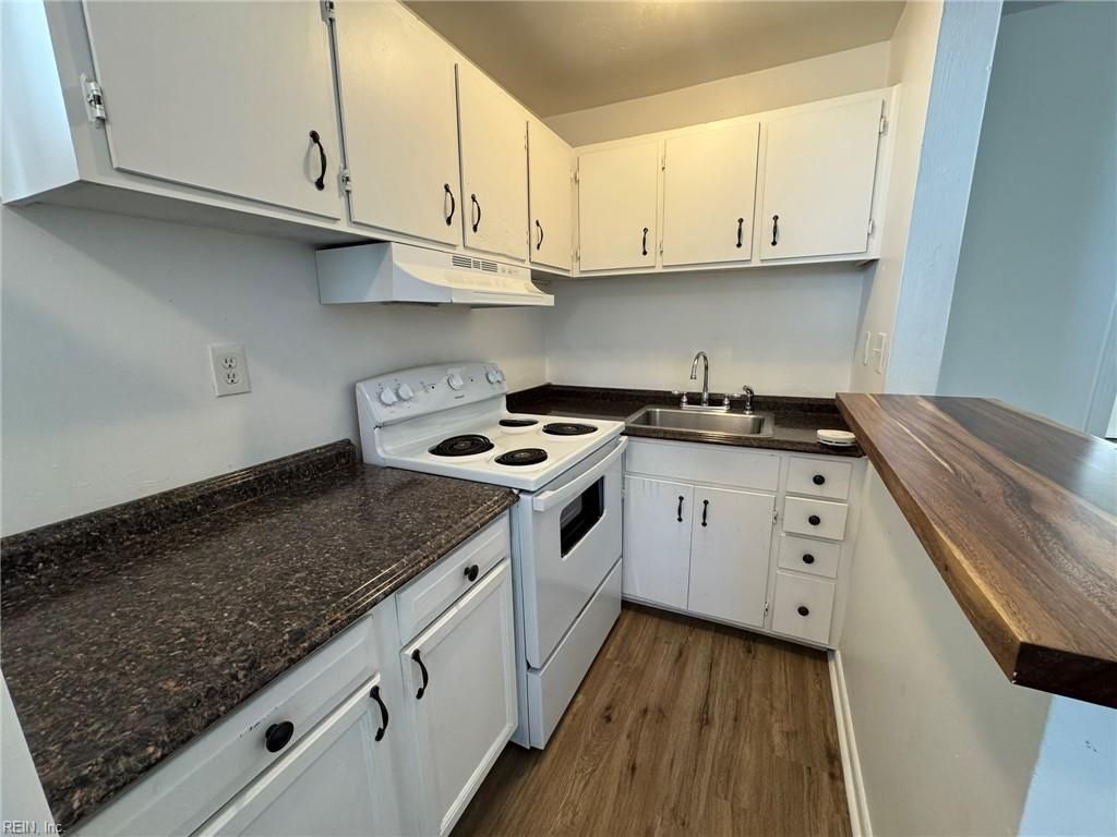 Photo of 1615 E Ocean View Avenue #2, Norfolk, VA 23503 (MLS # 10623122)