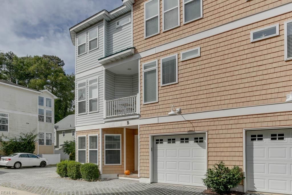 Photo of 4815 Lake Drive #B, Virginia Beach, VA 23455 (MLS # 10619105)