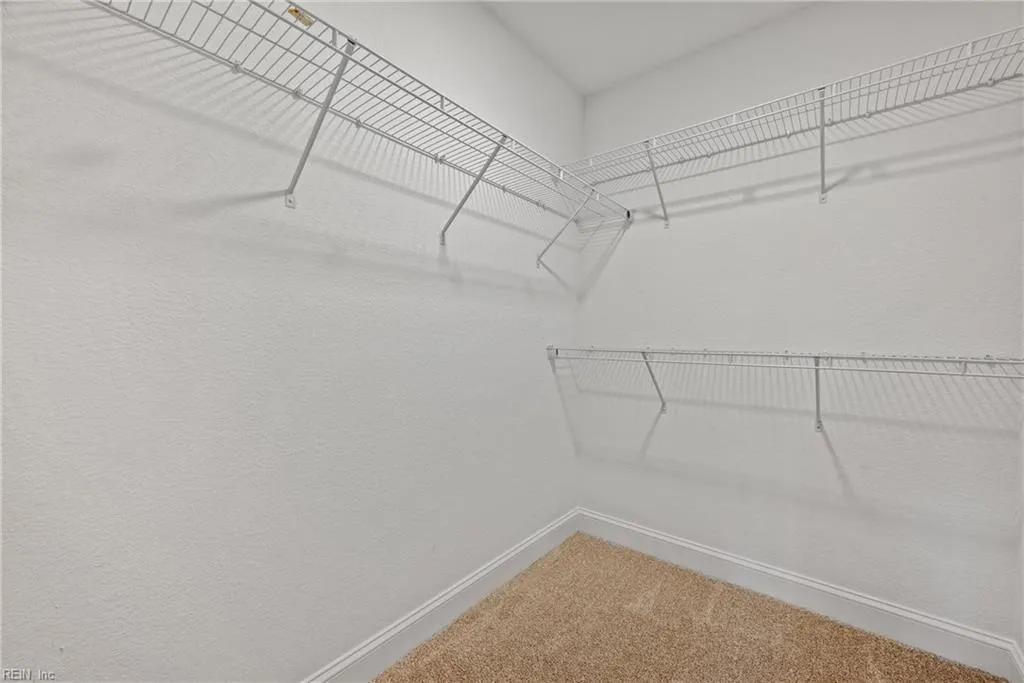 Smithfield, Virginia 23430, United States, 4 Bedrooms Bedrooms, ,3 BathroomsBathrooms,Residential,Pending,76891