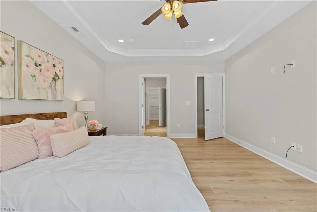 Smithfield, Virginia 23430, United States, 4 Bedrooms Bedrooms, ,3 BathroomsBathrooms,Residential,Pending,76891