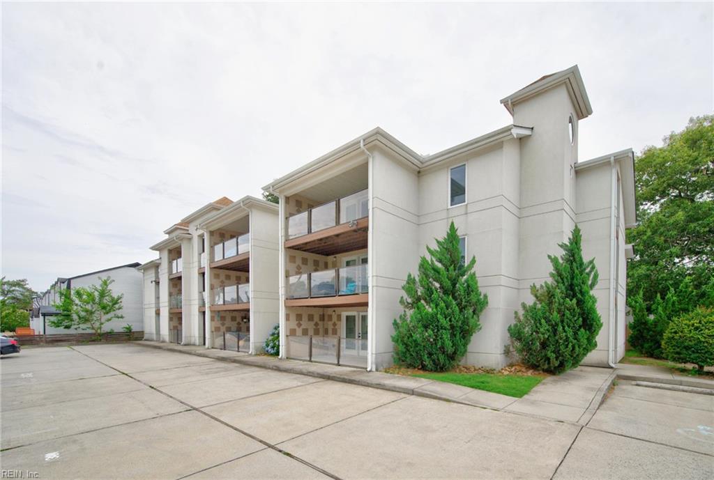Photo of 3509 Pleasant Avenue #103, Norfolk, VA 23518 (MLS # 10649601)