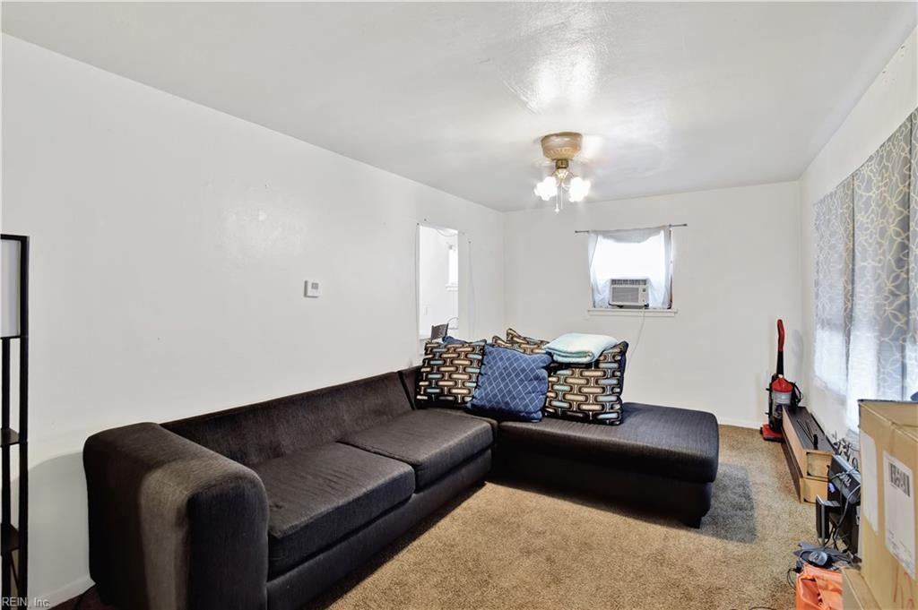 Photo of 407 Taft Drive, Portsmouth, VA 23701 (MLS # 10652557)